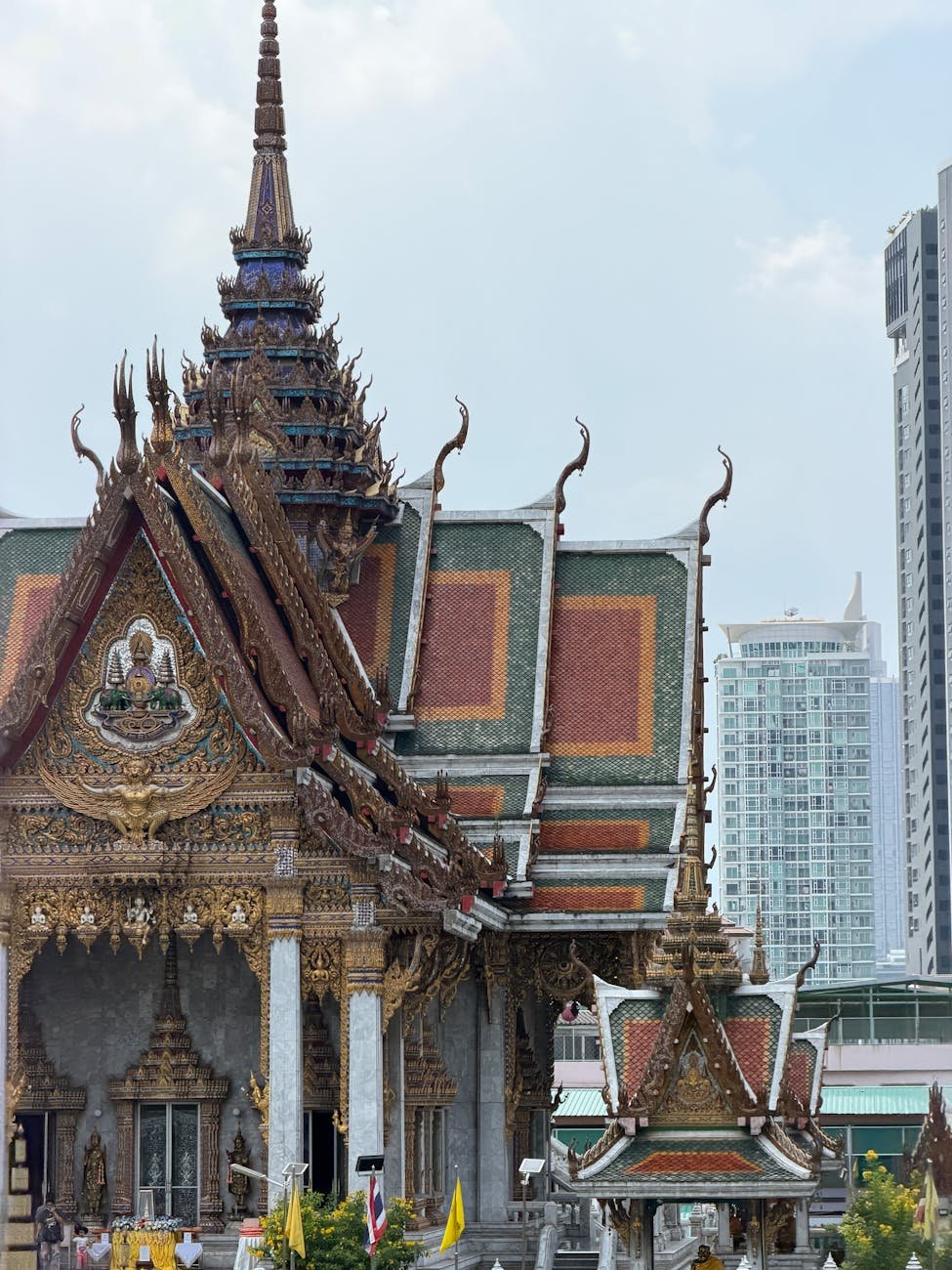 Cheap flights and hotels in Bangkok
